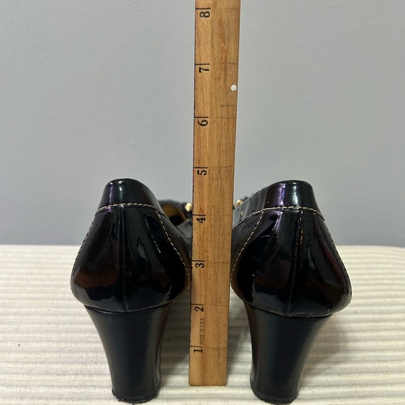 ARTUO CHANG Wedge loafers with tassel - Picture 5 of 11